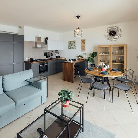 Luxury Apartment Mesyna Zewnętrze zdjęcie